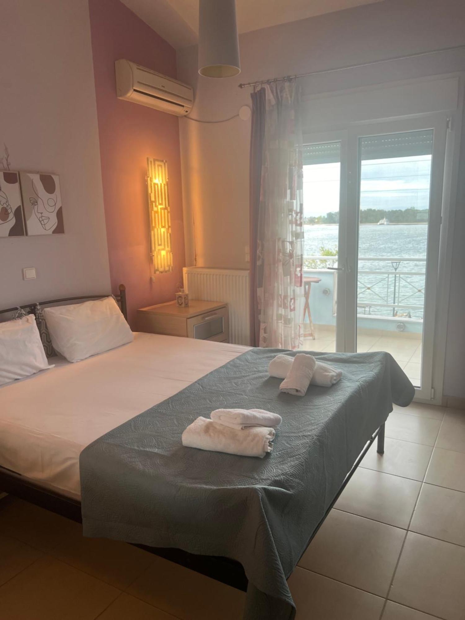 Anna Apartments Керамоти Екстериор снимка