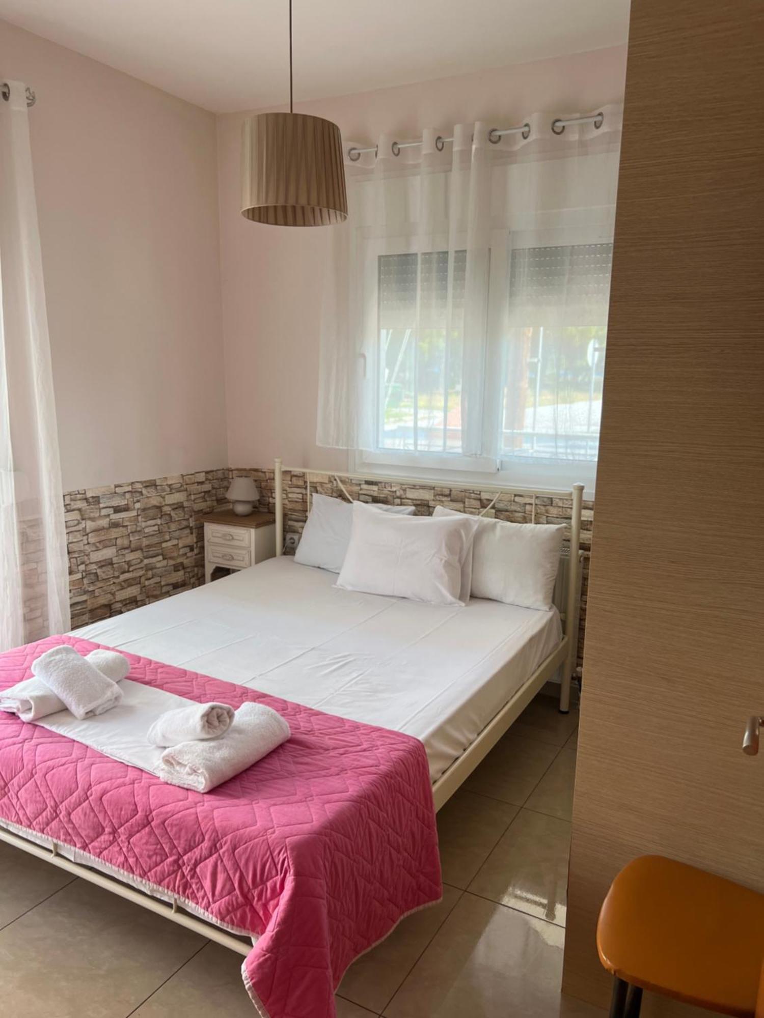 Anna Apartments Керамоти Екстериор снимка