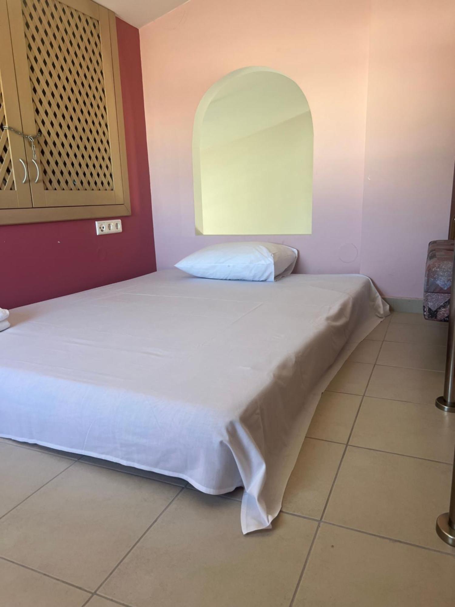 Anna Apartments Керамоти Екстериор снимка